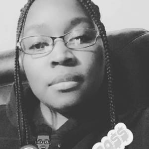 Meet your Posher, Deborah